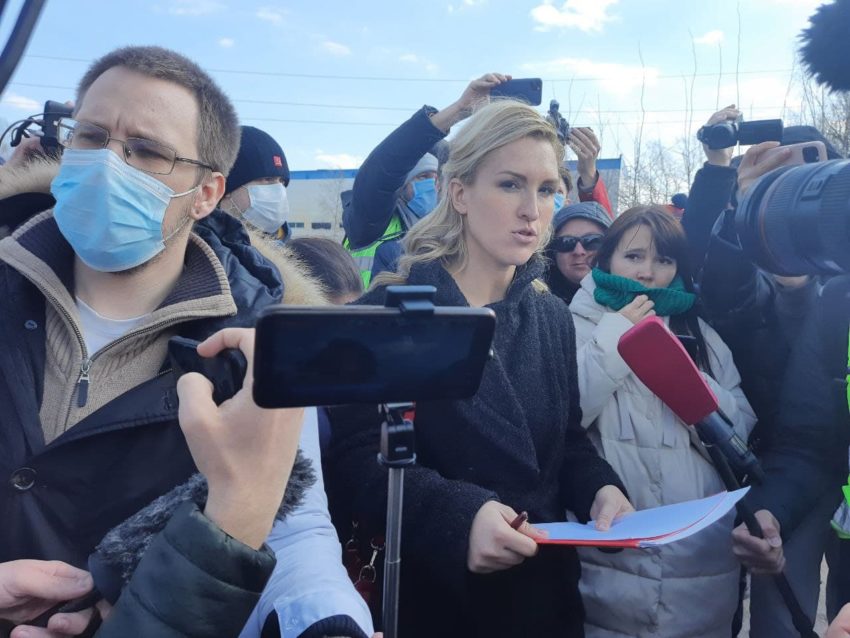 Лидера «Альянса врачей» оштрафовали на 180 000 рублей за акцию у ИК-2 в Покрове